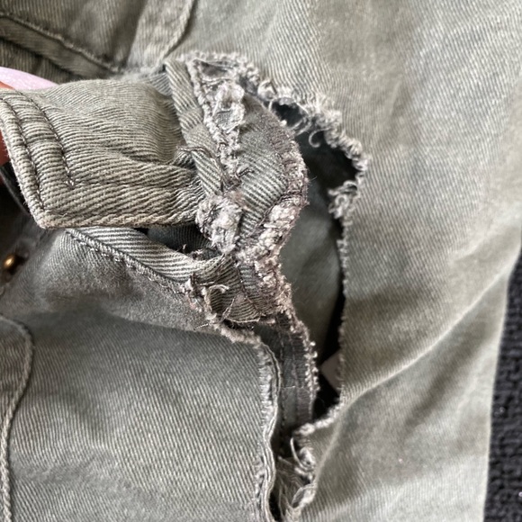 Military Type jacket - Picture 2 of 3